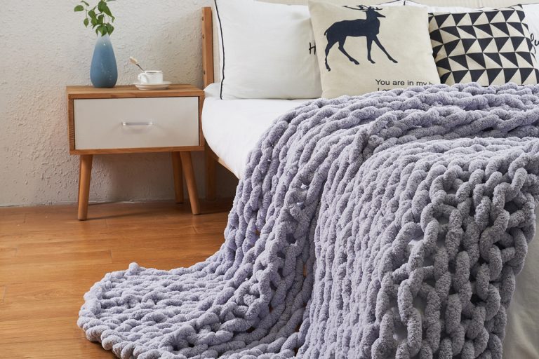 Advantages Of Chunky Knit Blanket All Thing Reviews