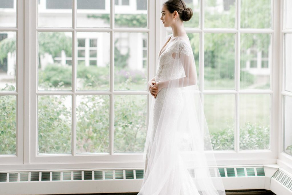 How To Choose The Best Bridal Cape