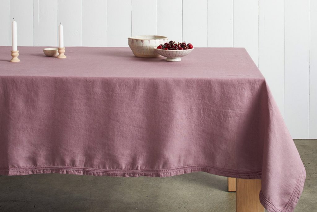 How To Pick The Best Linen Tablecloth For Your Table. All Thing Reviews
