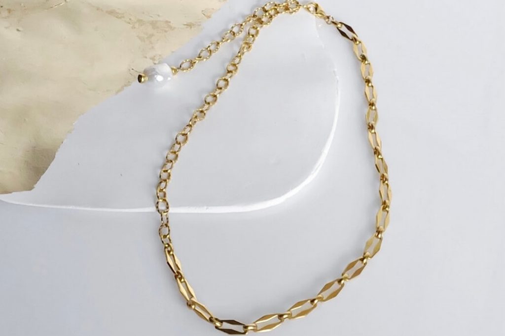 EternaGold 14K Gold Anklet: Make An Excellent Impression