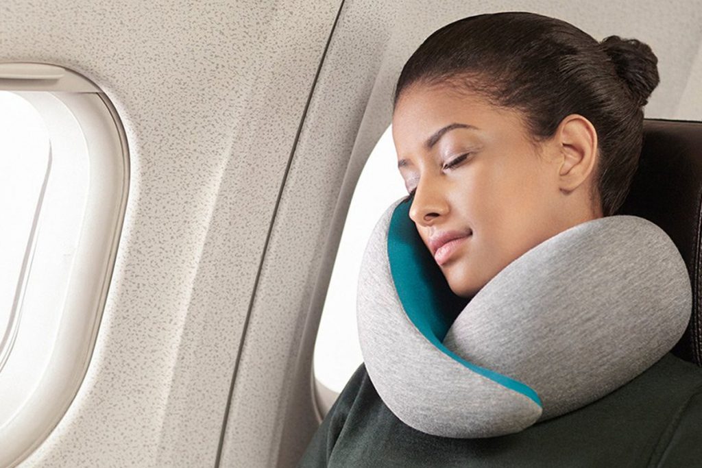 vimdiff Neck Pillow Review: A Travel Pillow That’ll Make You Feel Like