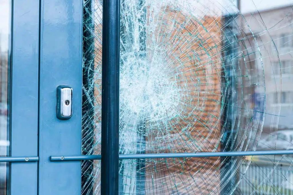 Why Glass Breakage Insurance is Worth Considering